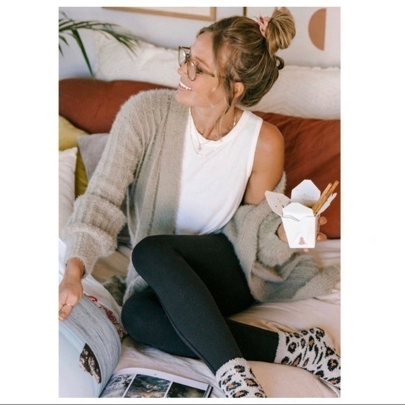 Heavenly Fuzzy Cardigan - Picture 4 of 6